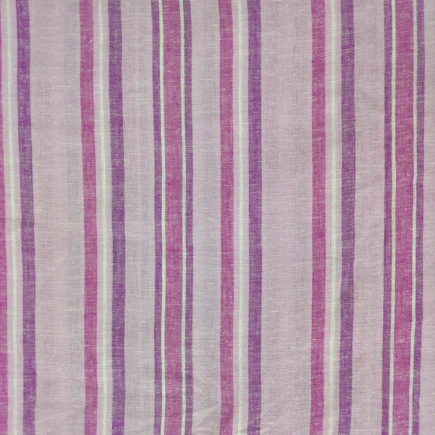 Linen LN001 Fabric Hugs