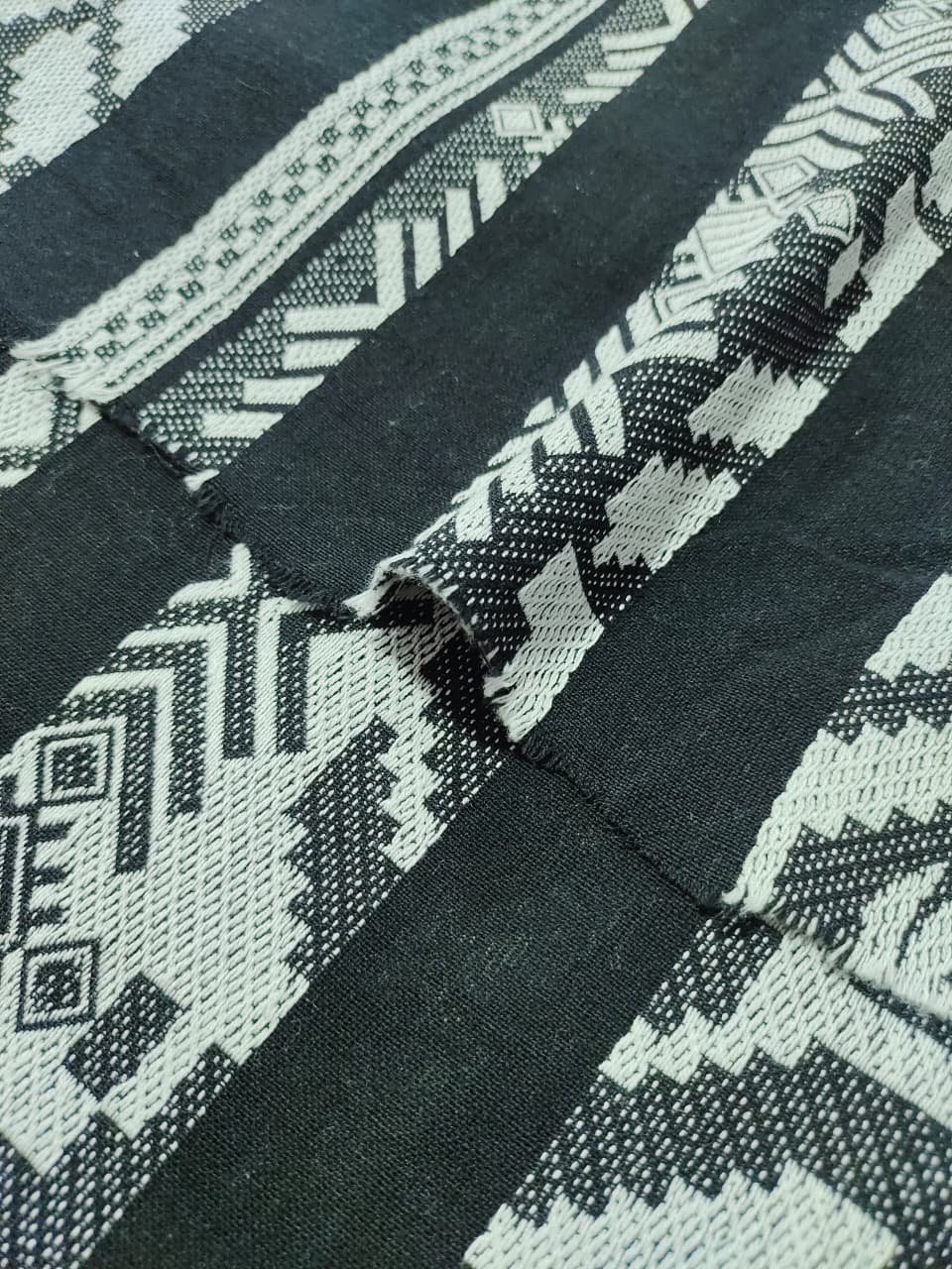 Yarn Dyed Pattern YD084
