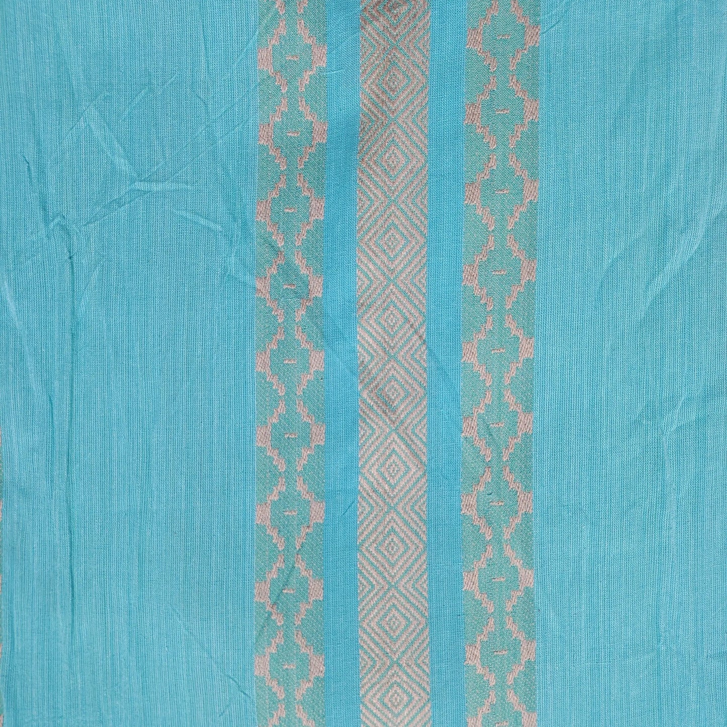 Yarn Dyed Pattern YD026 Fabric Hugs