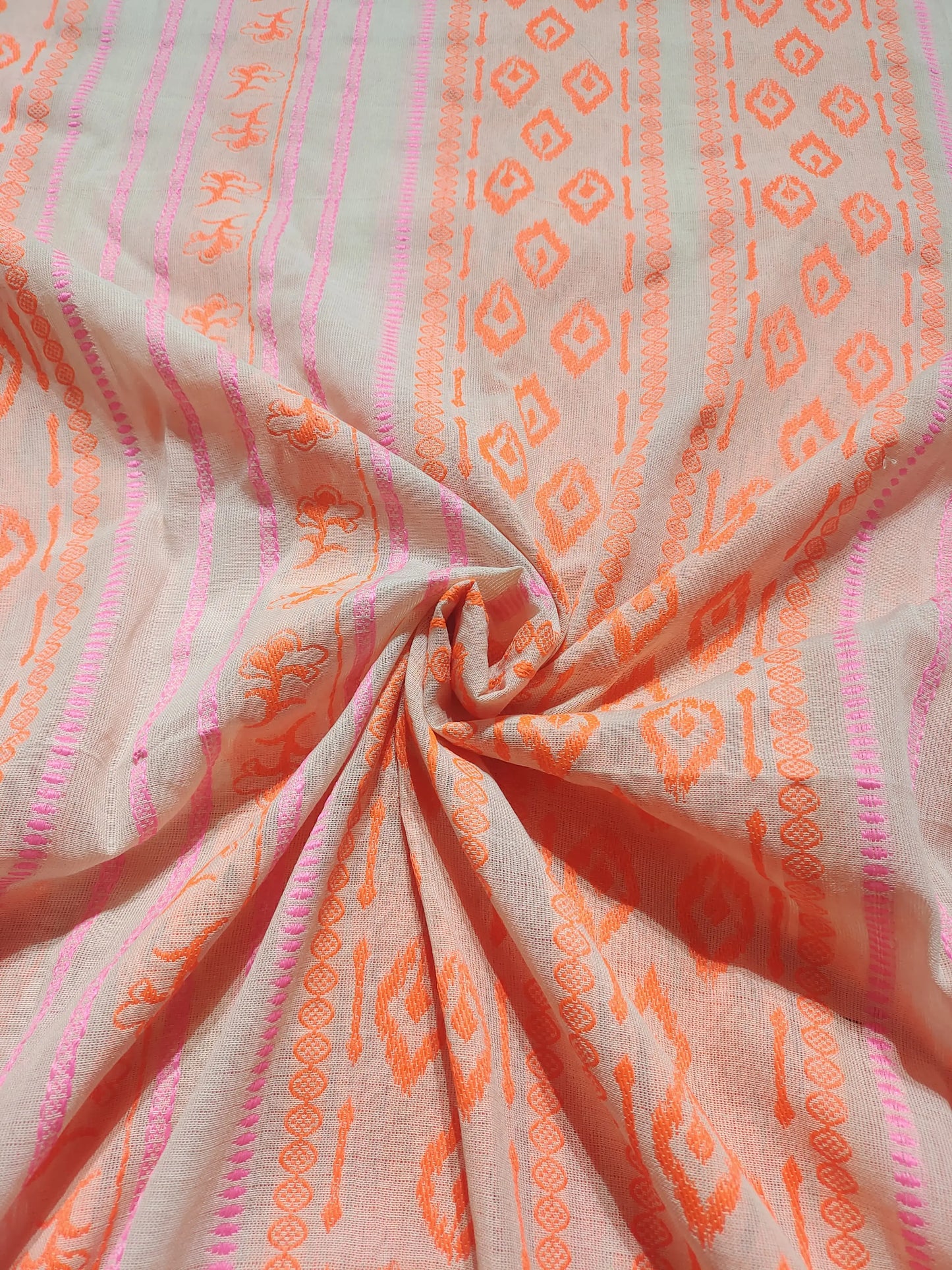 Yarn Dyed Pattern YD041 Fabric Hugs