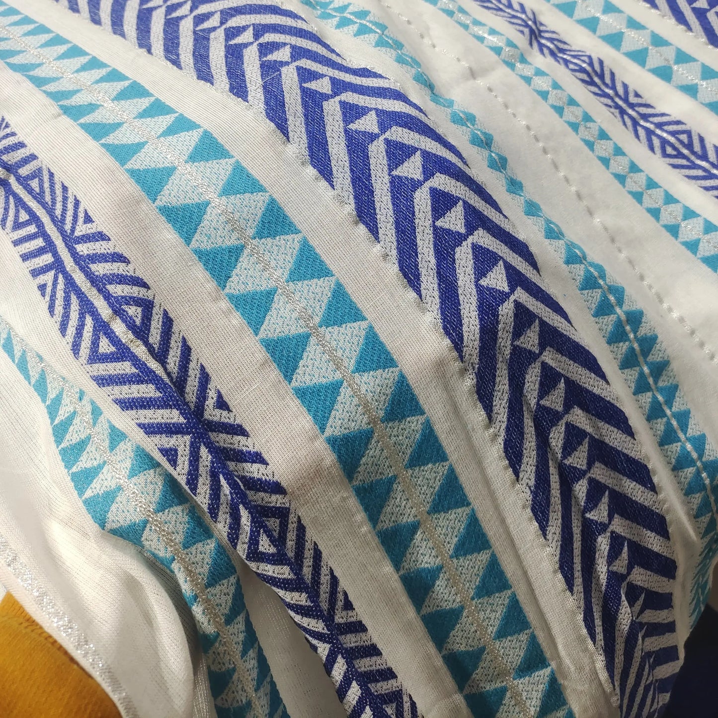 Yarn Dyed Pattern YD058 Fabric Hugs