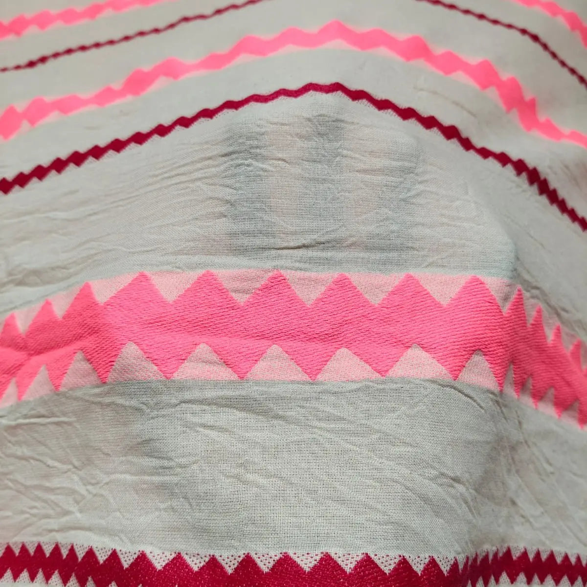 Yarn Dyed Pattern YD080 Fabric Hugs