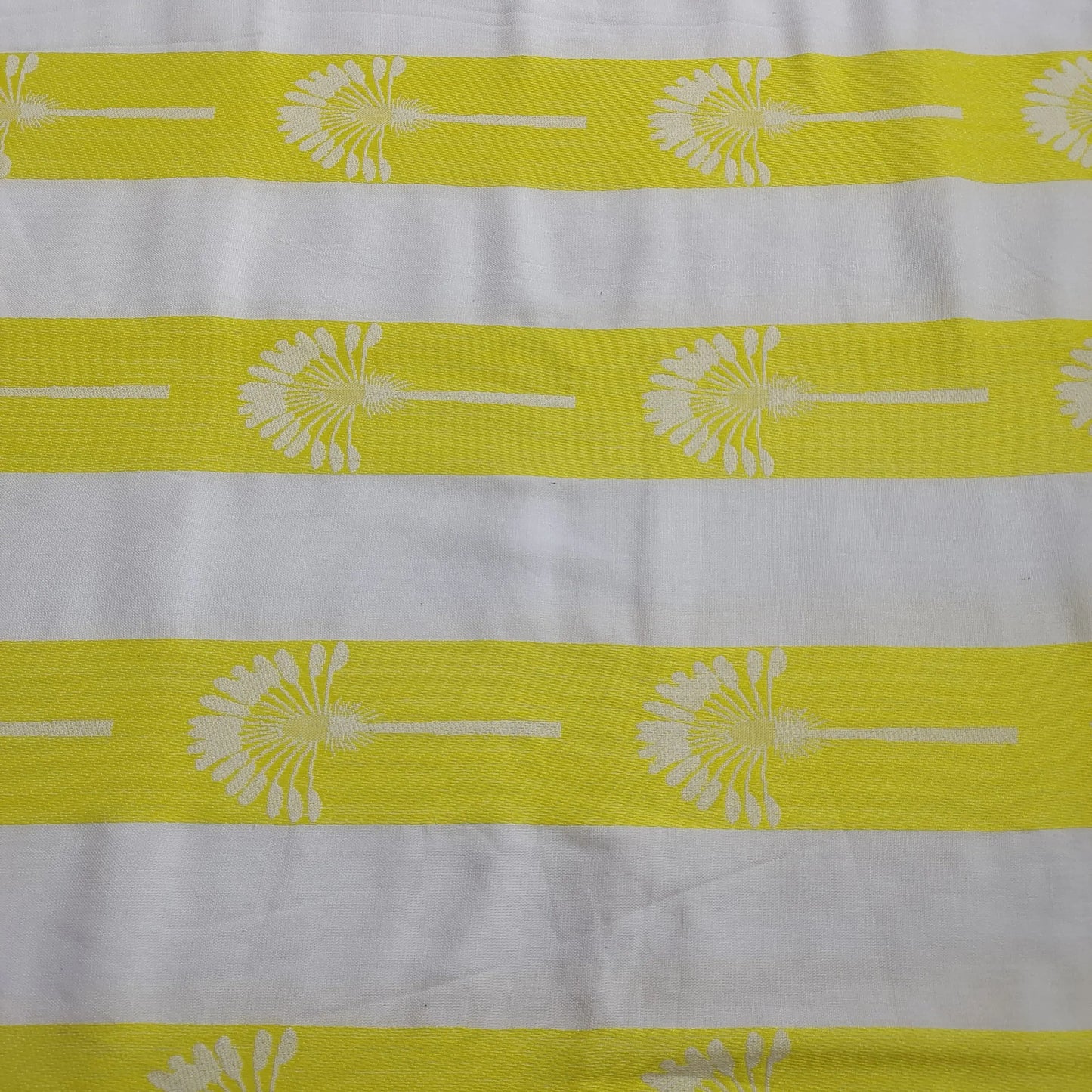 Yarn Dyed Pattern YD094 Fabric Hugs