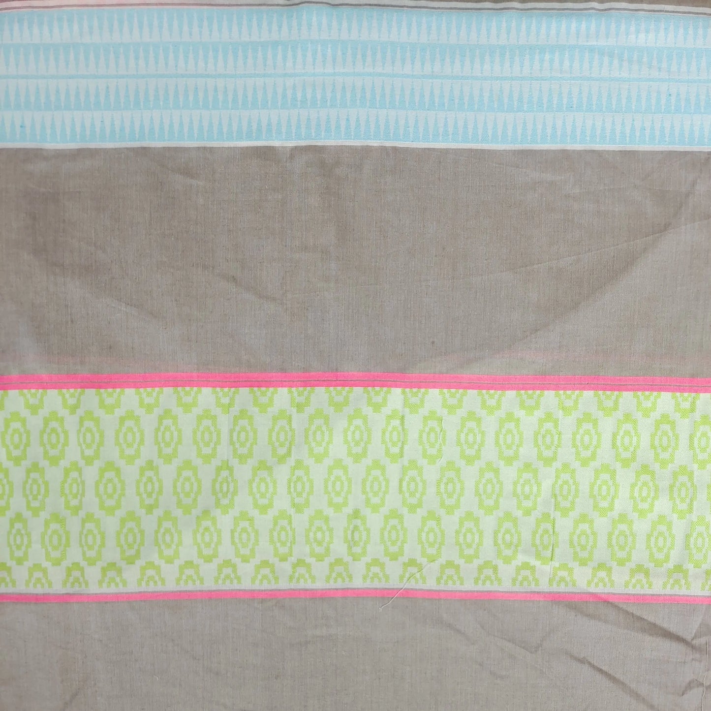Yarn Dyed Pattern YD105 Fabric Hugs