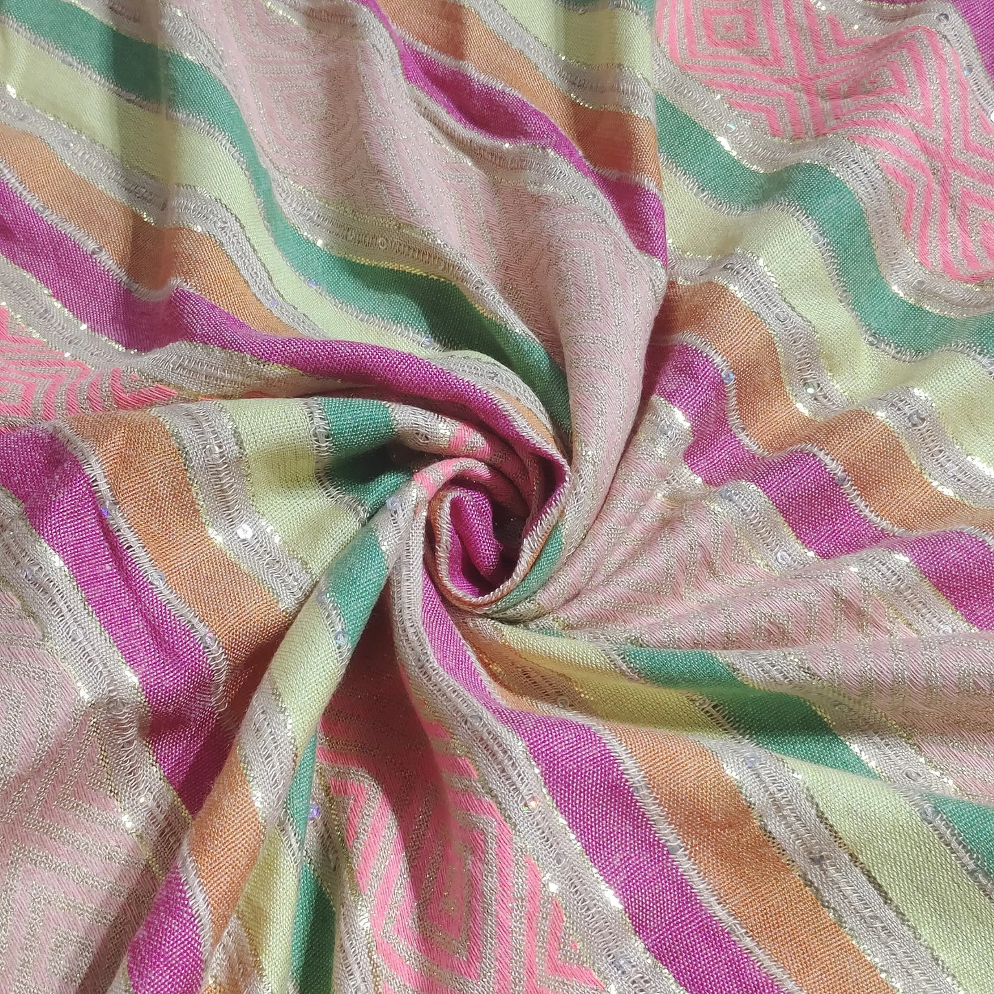Yarn Dyed Pattern YD106 Fabric Hugs