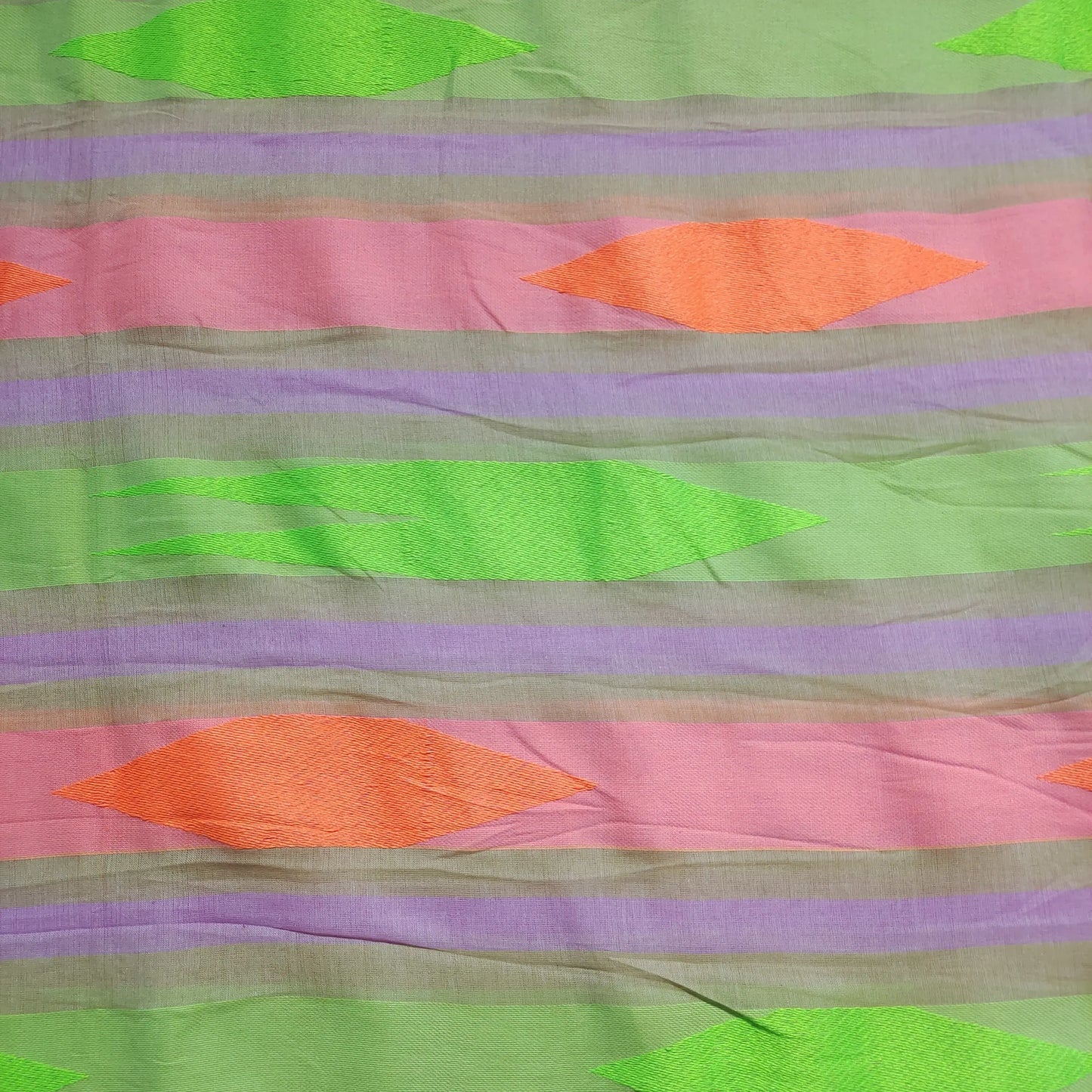 Yarn Dyed Pattern YD109 Fabric Hugs