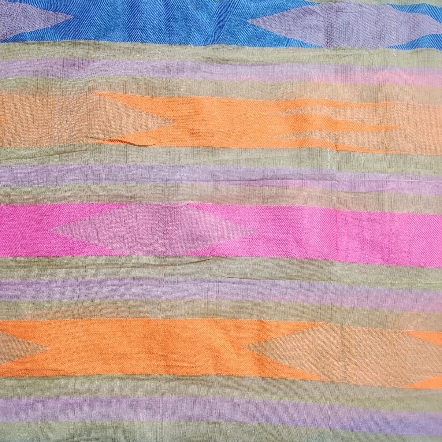 Yarn Dyed Pattern YD113 Fabric Hugs
