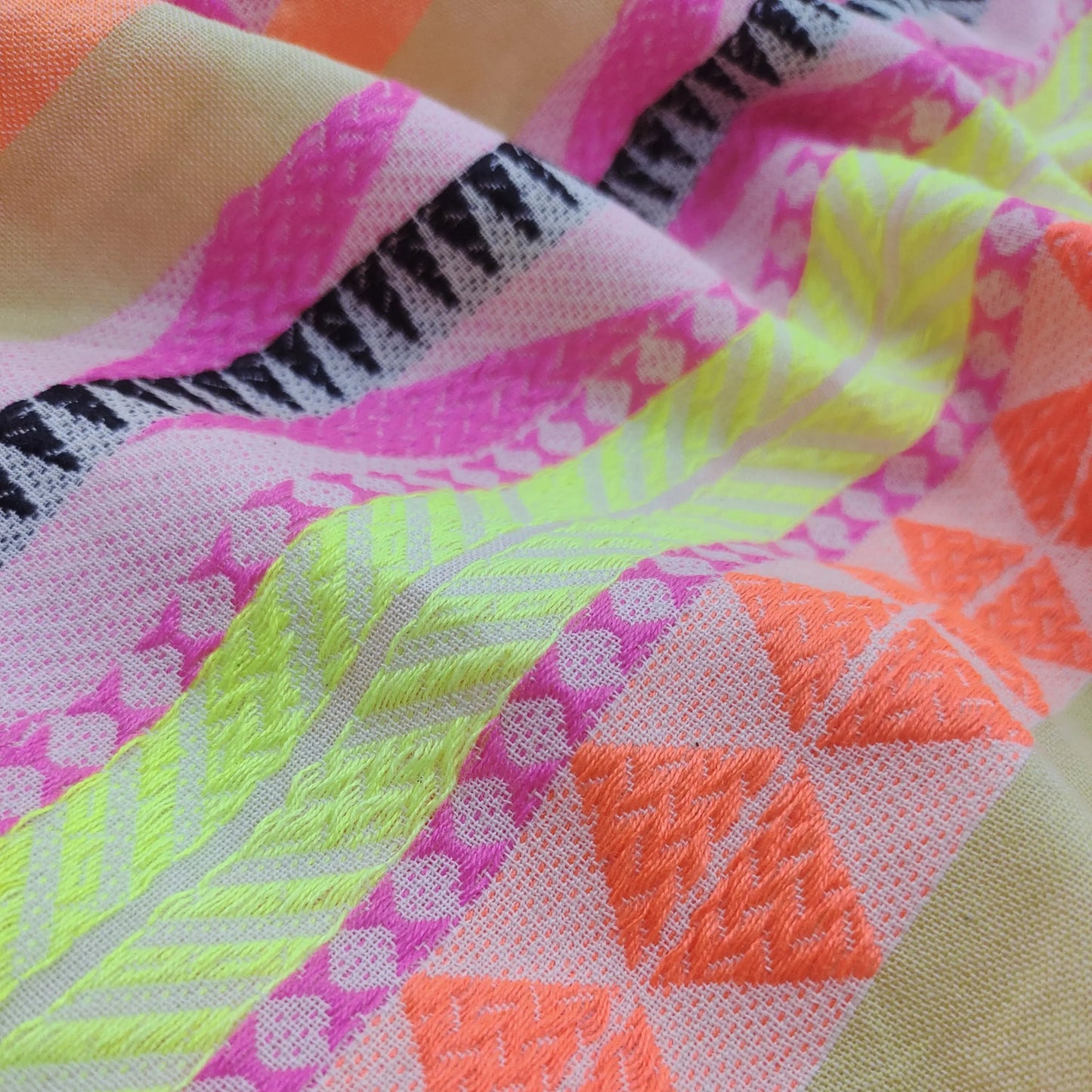 Yarn Dyed Pattern YD242 Fabric Hugs