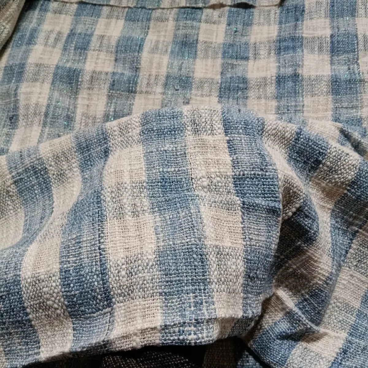 Handmade Jacquard Fabric HM116 Fabric Hugs