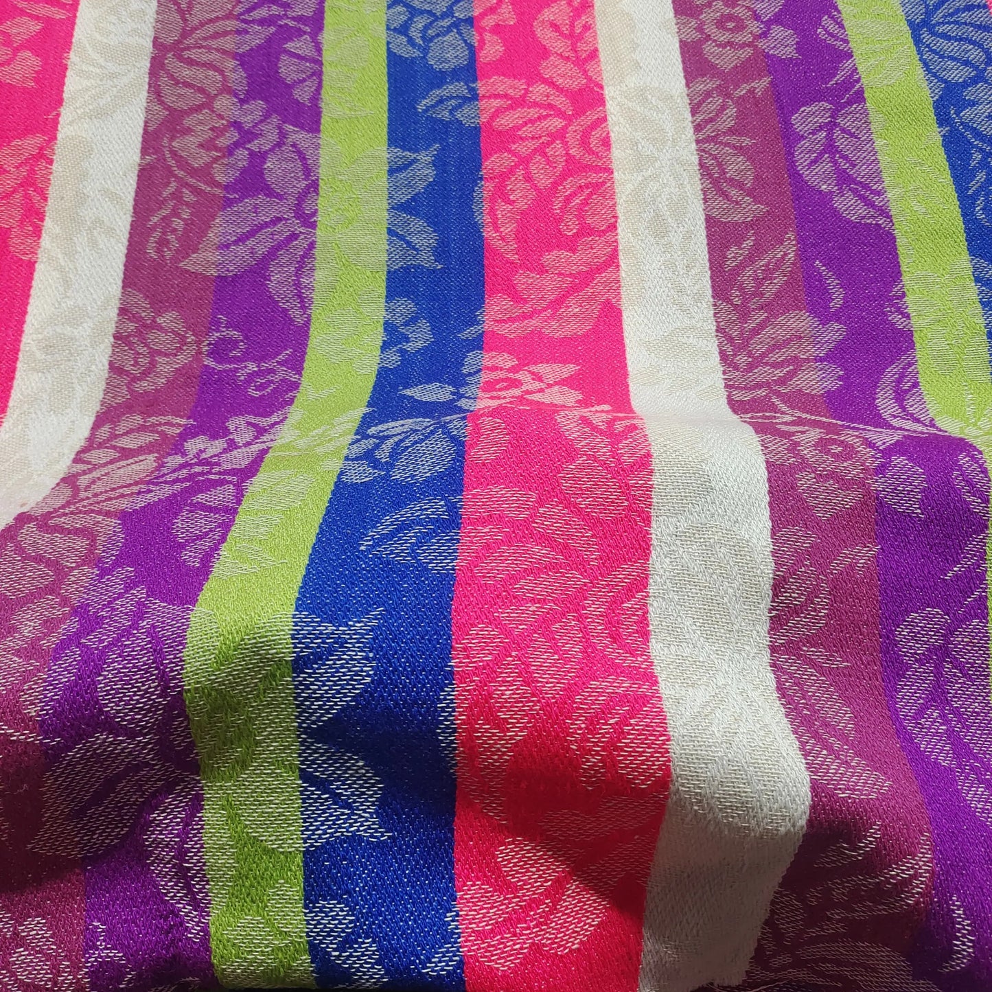 Yarn Dyed Pattern YD022 Fabric Hugs