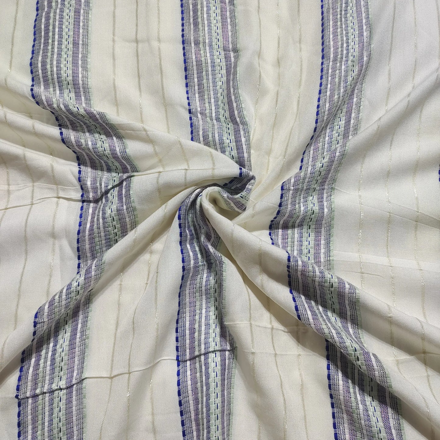 Yarn Dyed Pattern YD045 Fabric Hugs