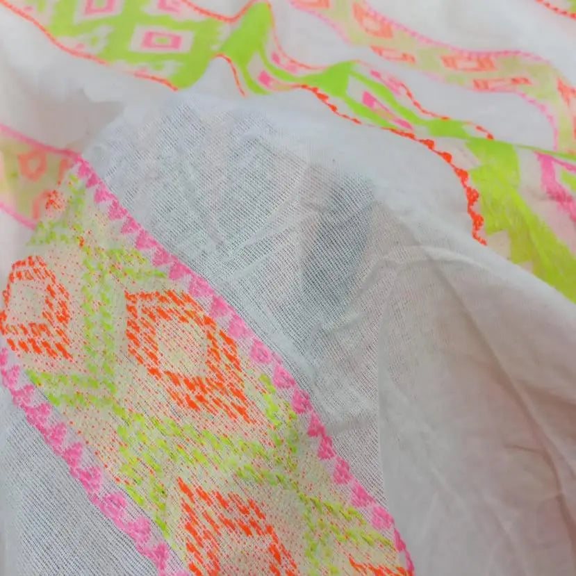 Yarn Dyed Pattern YD052 Fabric Hugs