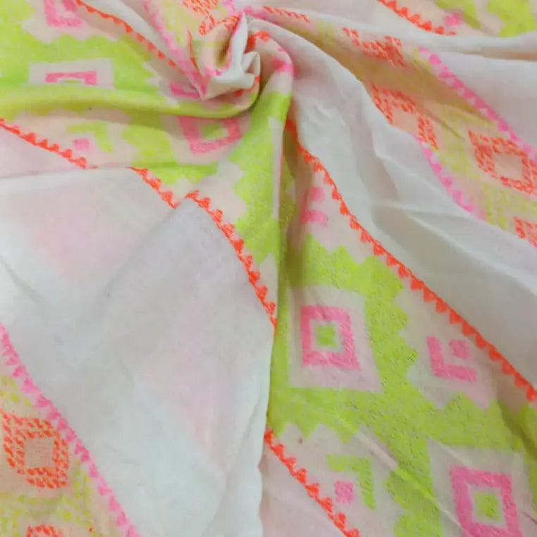 Yarn Dyed Pattern YD052 Fabric Hugs