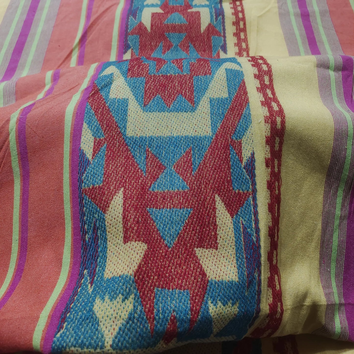 Yarn Dyed Pattern YD072 Fabric Hugs