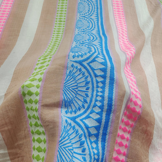 Yarn Dyed Pattern YD078 Fabric Hugs