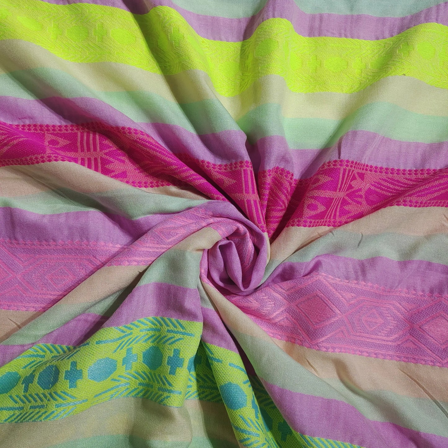 Yarn Dyed Pattern YD092 Fabric Hugs