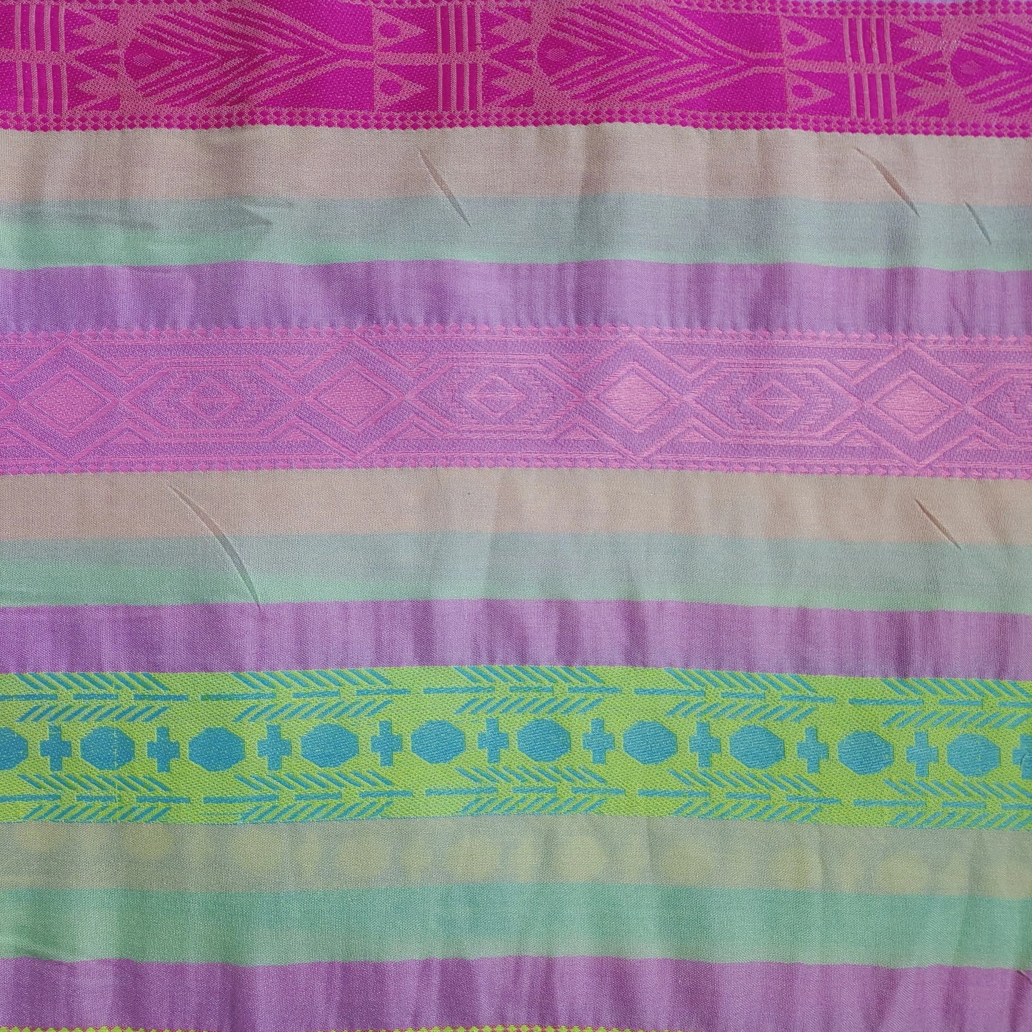 Yarn Dyed Pattern YD092 Fabric Hugs