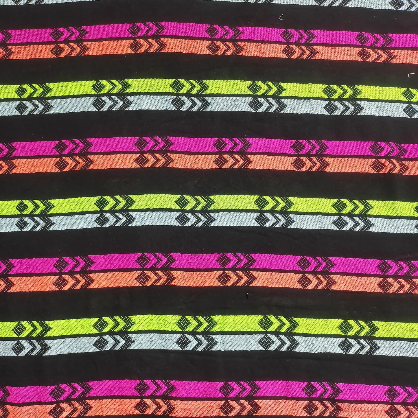 Yarn Dyed Pattern YD100 Fabric Hugs