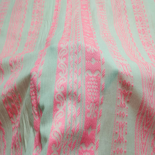 Yarn Dyed Pattern YD102 Fabric Hugs