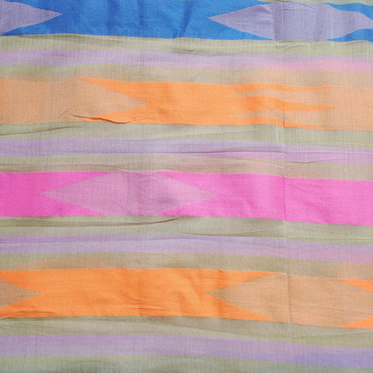 Yarn Dyed Pattern YD113 Fabric Hugs