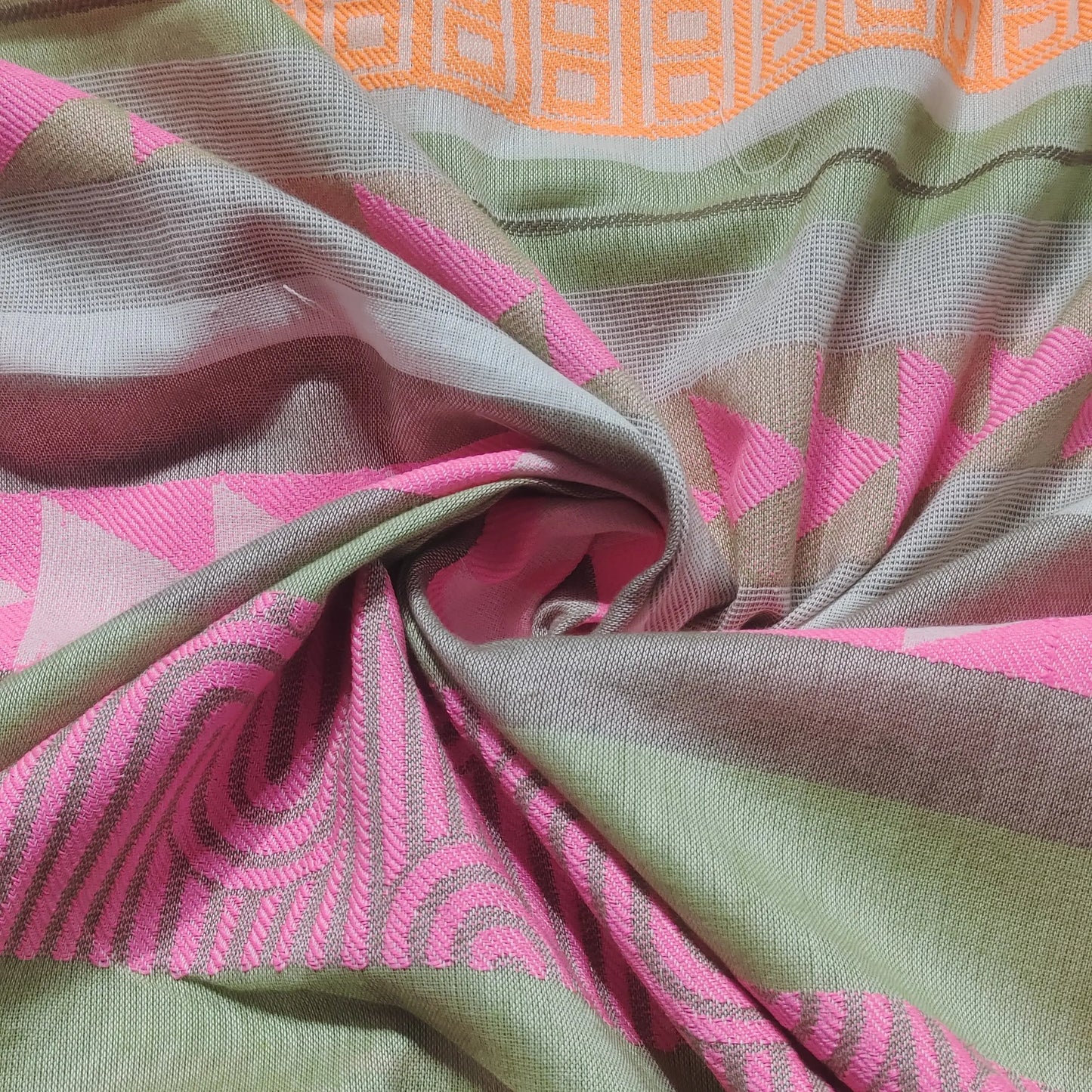 Yarn Dyed Pattern YD126 Fabric Hugs