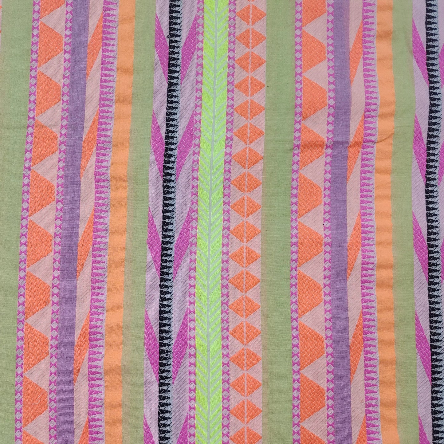 Yarn Dyed Pattern YD242 Fabric Hugs