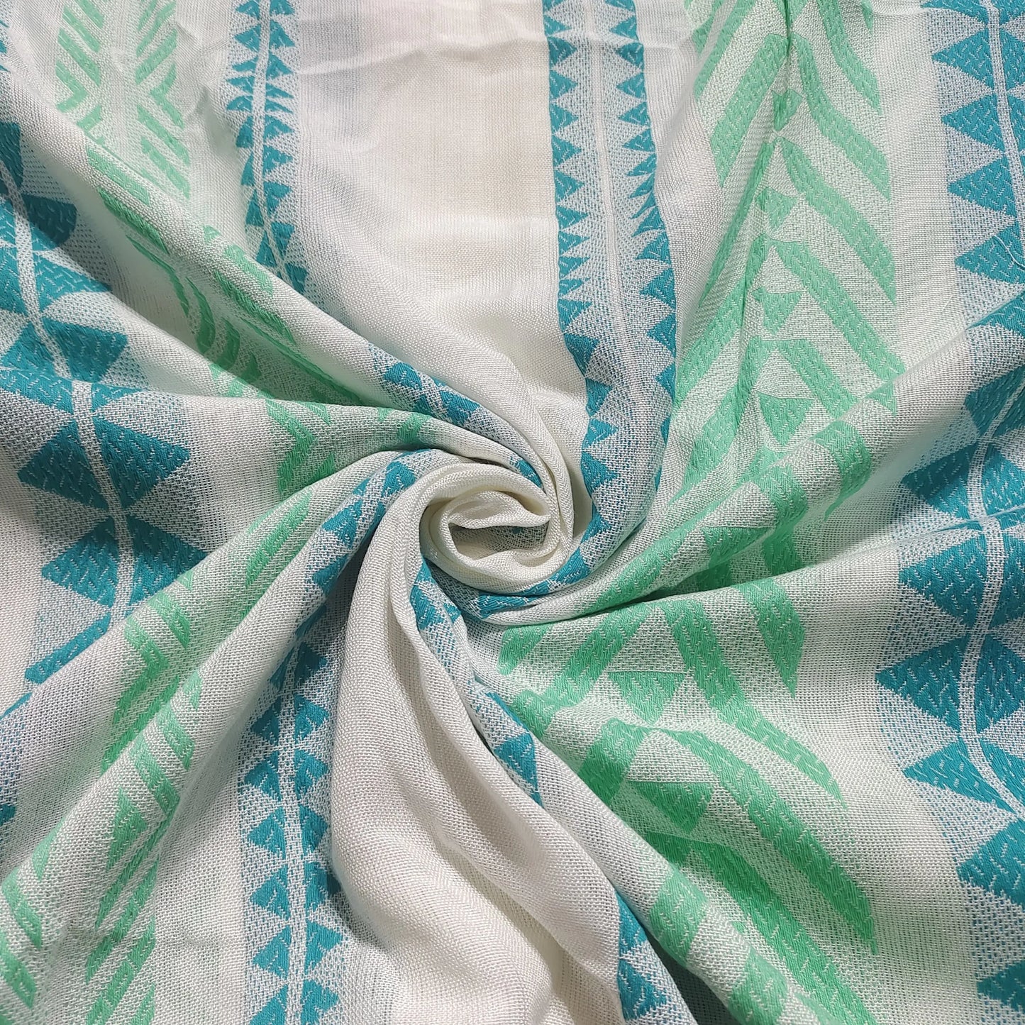 Yarn Dyed Pattren YD042 Fabric Hugs